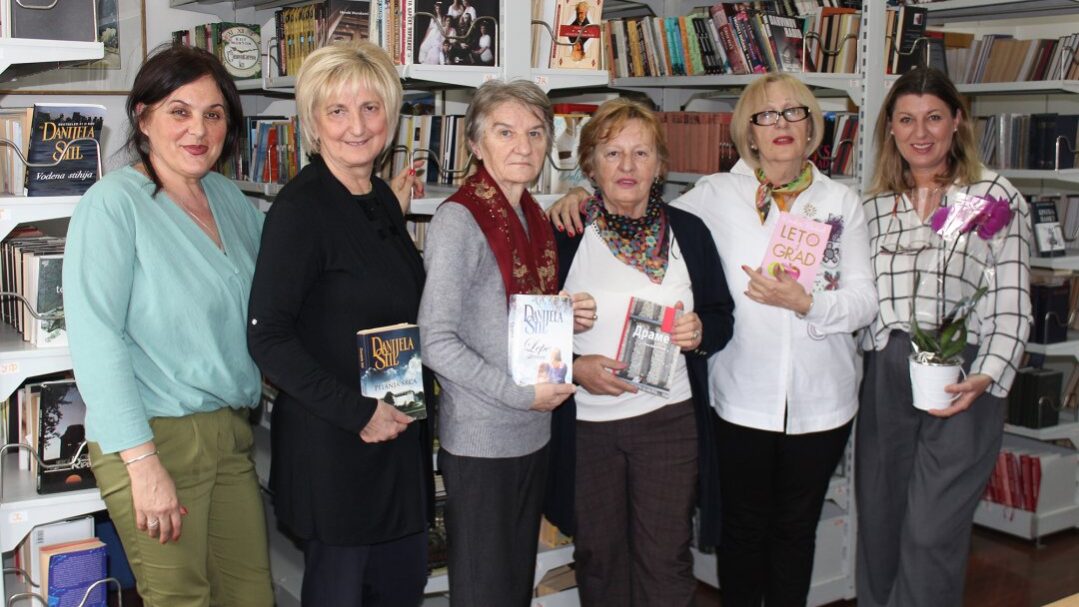 biblioteka-8mart-3
